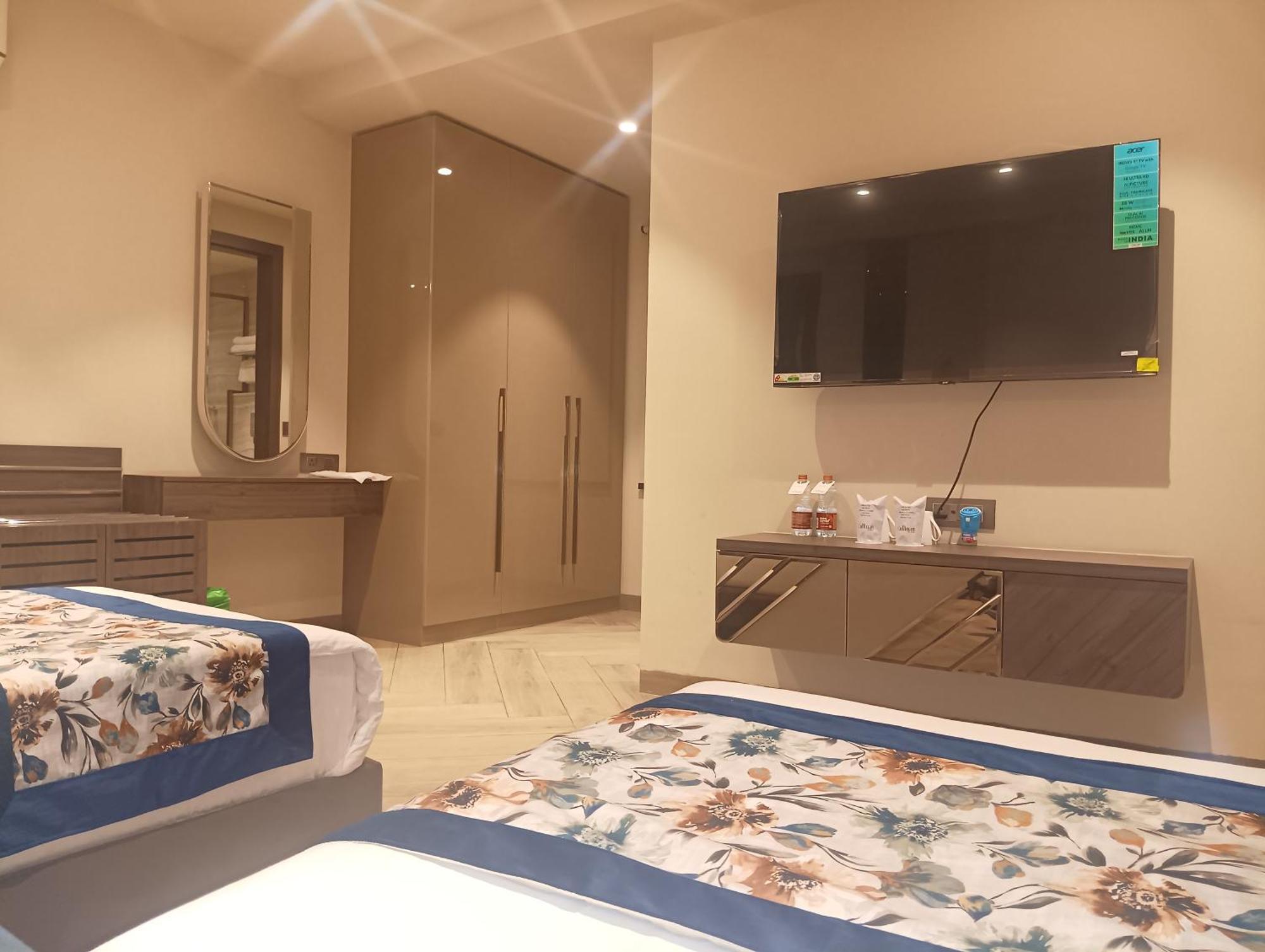 Hotel Cullinan By Qotel Janakpuri Delhi Zewnętrze zdjęcie