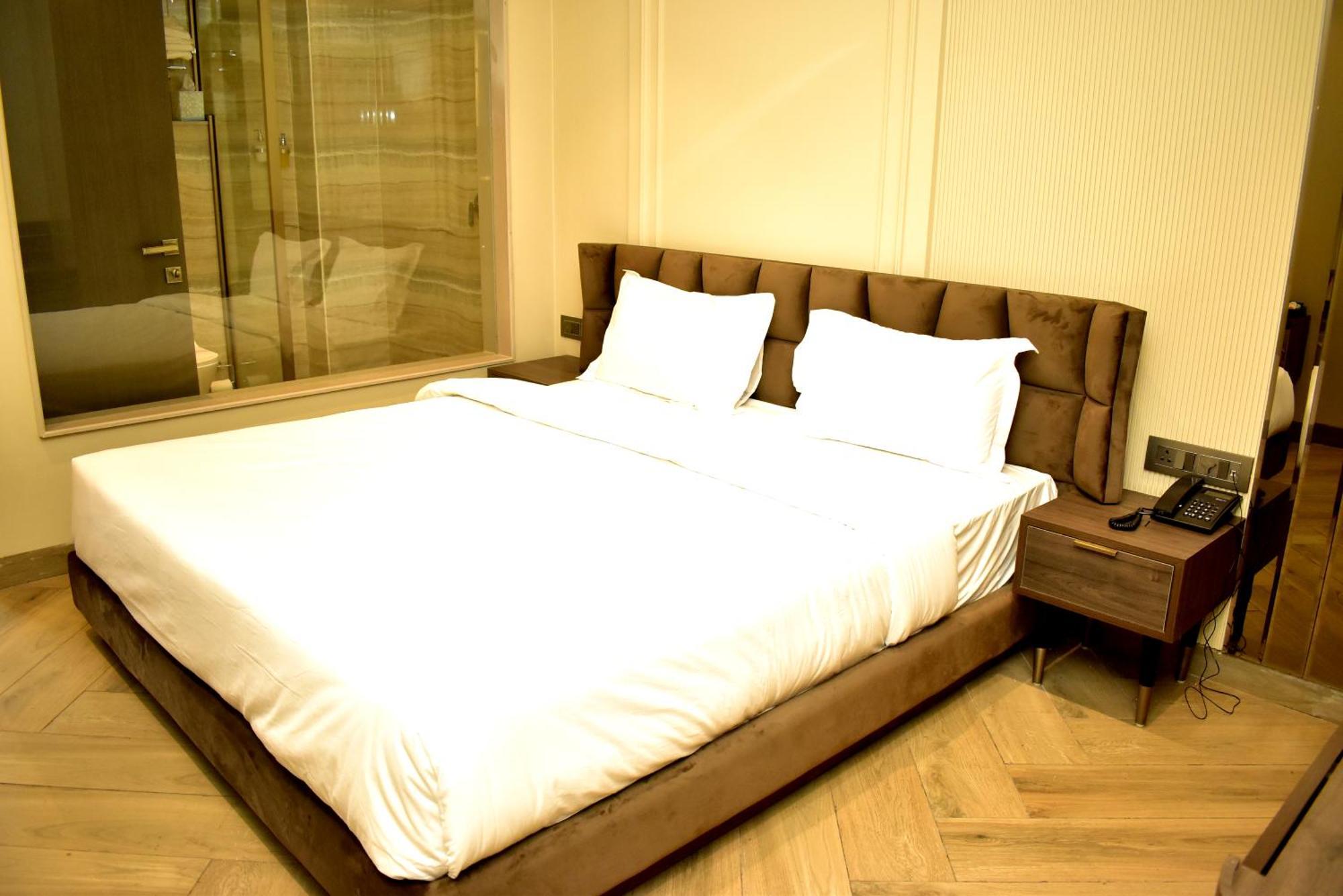 Hotel Cullinan By Qotel Janakpuri Delhi Zewnętrze zdjęcie