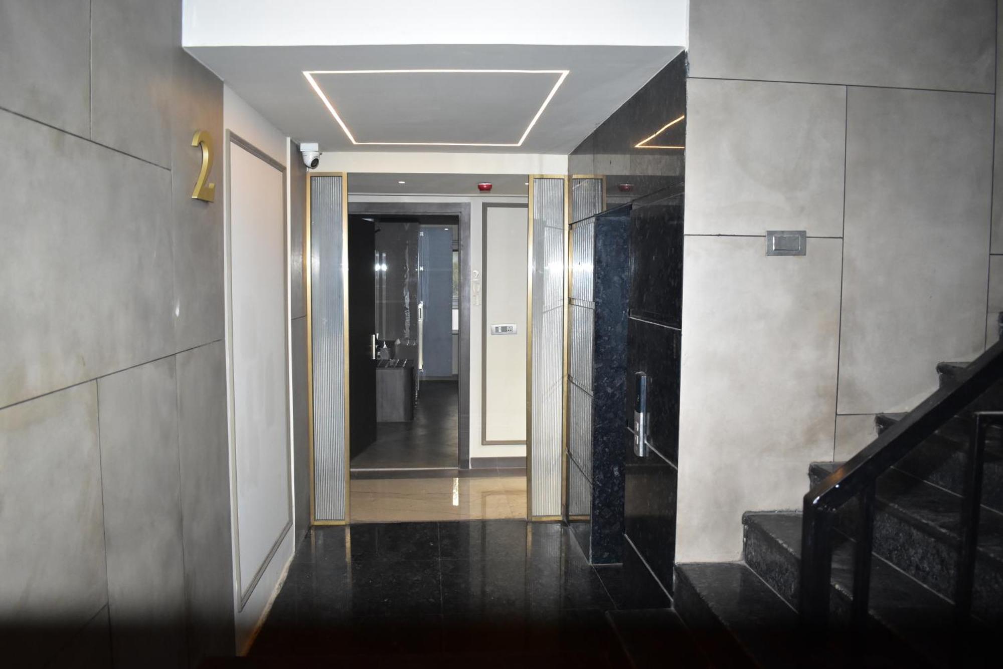 Hotel Cullinan By Qotel Janakpuri Delhi Zewnętrze zdjęcie